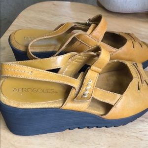 Aerosole sandals